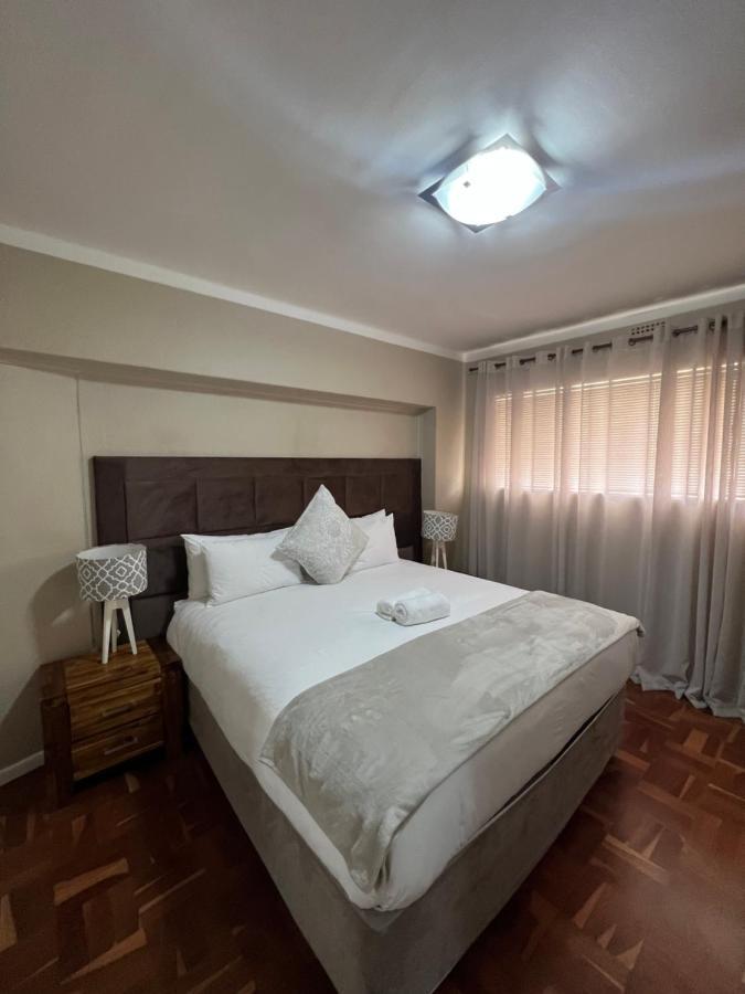 Sea Point Kingsgate No 10 Apartment เคปทาวน์ ภายนอก รูปภาพ